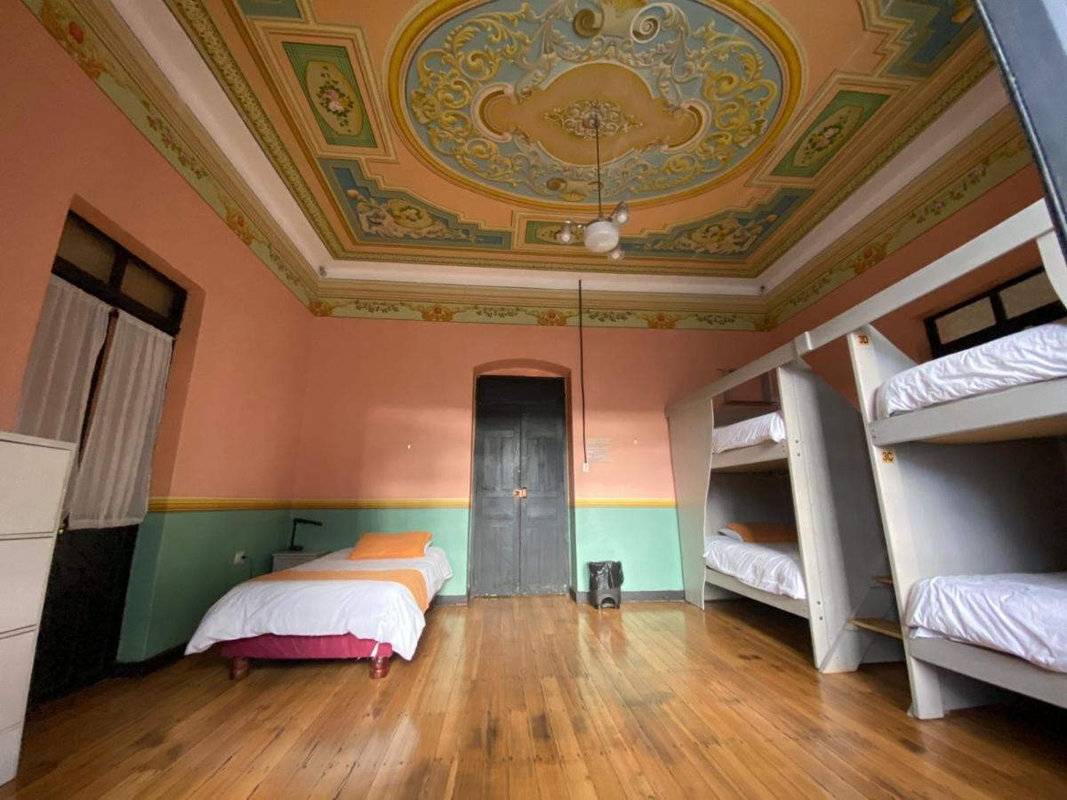 Villa Bonita Hostel Ριομπάμπα Εξωτερικό φωτογραφία